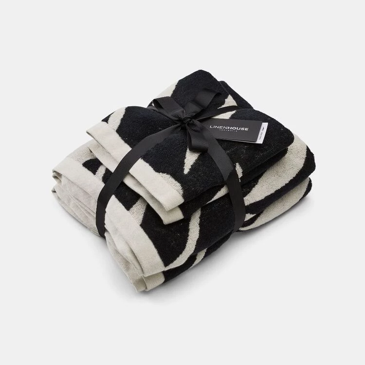 Linen House Zeppelin 4 Piece Towel Set Black 5 Linen House Zeppelin 4 Piece Towel Set Black - Image 3